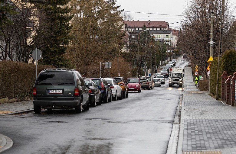 Prace na Brodzińskiego. Kolejna ulica w Bielsku-Białej jest przebudowywana