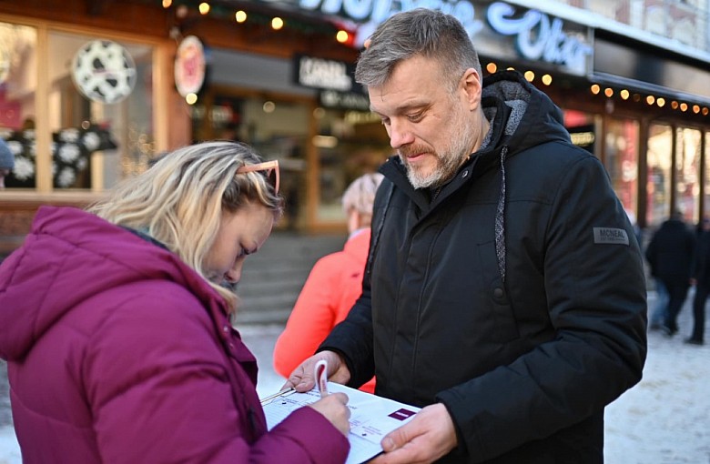 Adrian Zandberg ponownie przyjedzie do Bielska-Białej