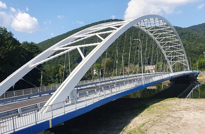 Nowy most na rzece Soła w centrum Porąbki został otwarty