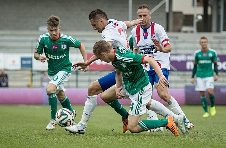 Legia rozstrzelała Podbeskidzie