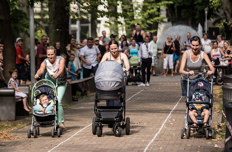 Rodzino, rusz się z BuggyGym