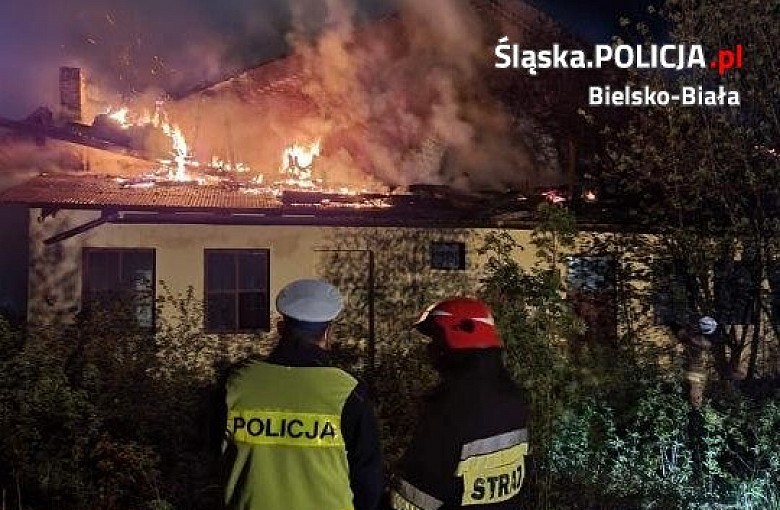 Bielsko-Biała. Nocny pożar pustostanu