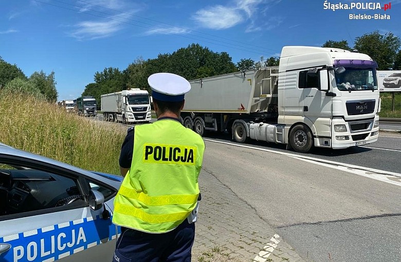 Bielskie Drogi. 21 kolizji, 1 wypadek oraz 5 nietrzeźwych kierowców. Czas na podsumowanie świąt