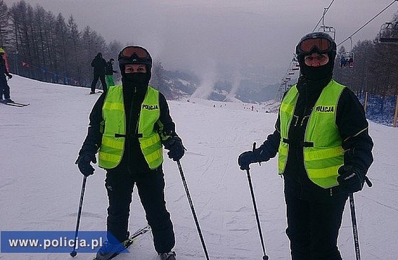 Policjanci uratowali nietrzeźwego snowboardzistę